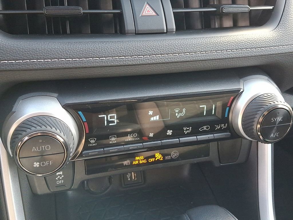 Used 2023 Toyota RAV4 XLE image 18