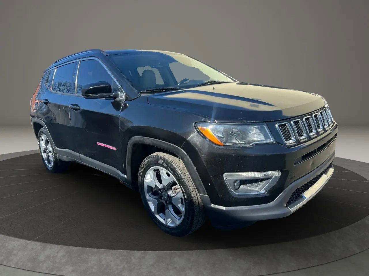 Used 2020 Jeep Compass Limited image 3