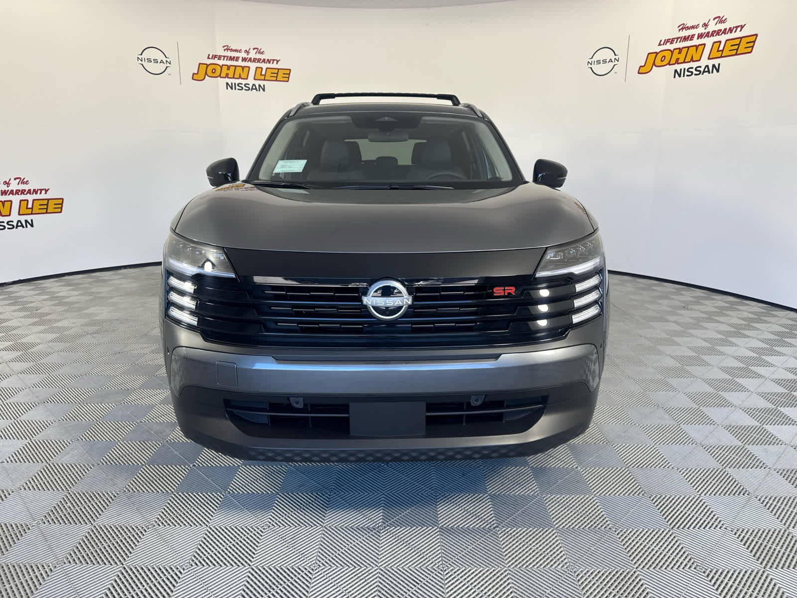 New 2026 Nissan Kicks SR image 9