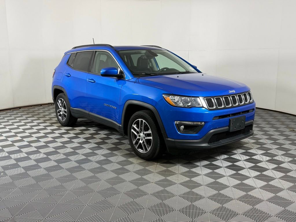 Used 2020 Jeep Compass Latitude w/ Popular Equipment Group image 2