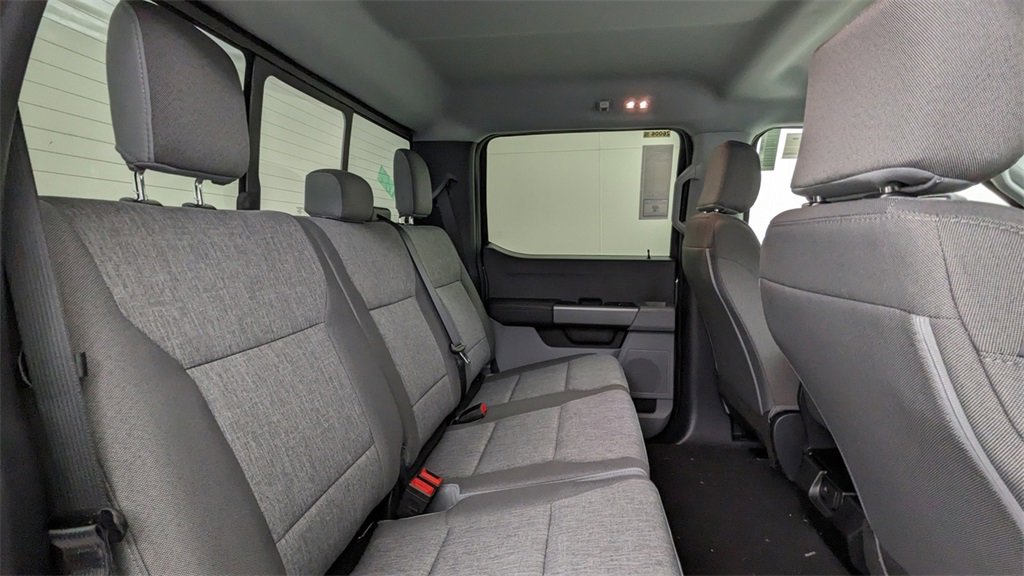 New 2026 Ford F250 XL image 35