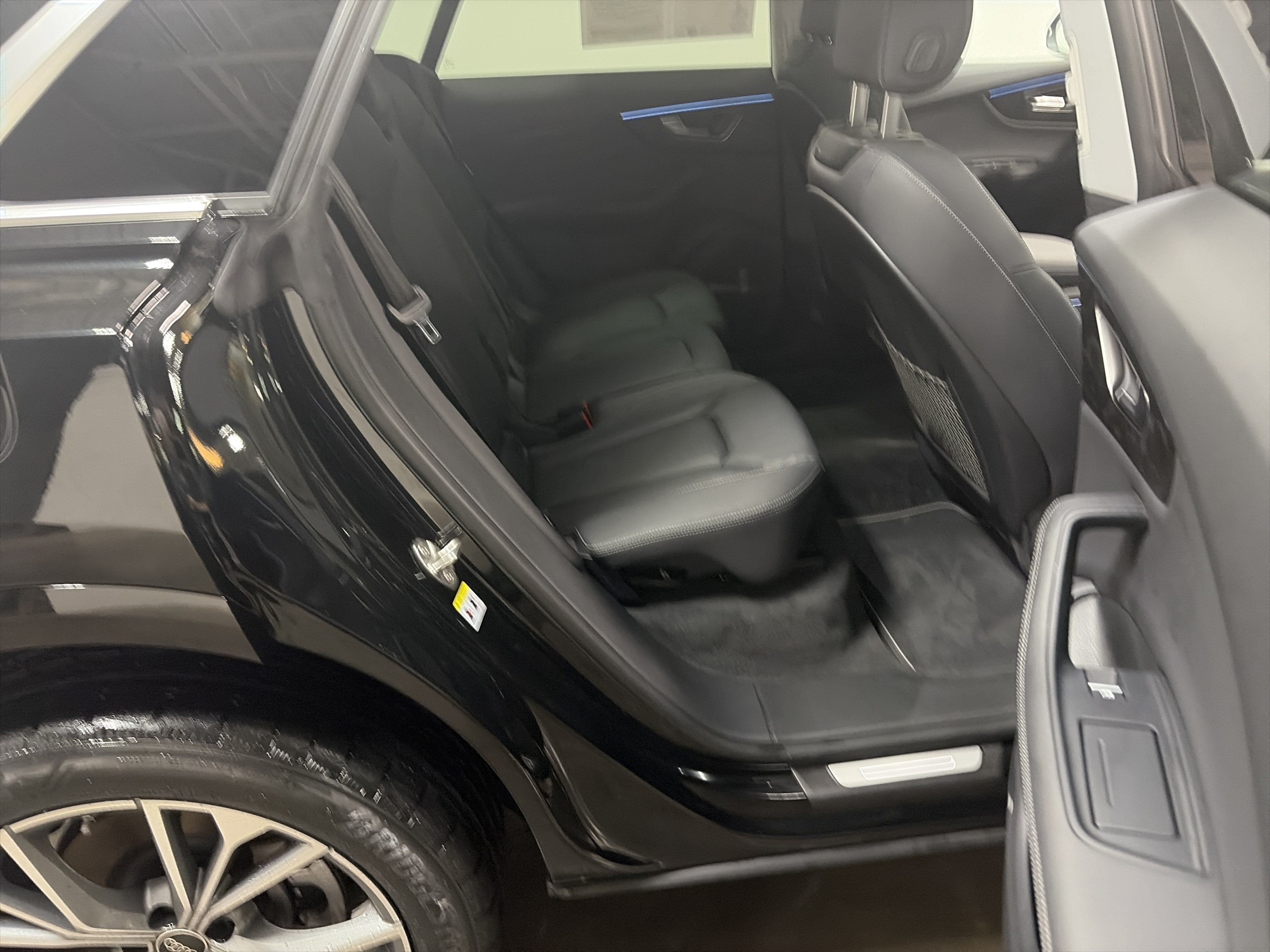 Certified 2023 Audi Q8 Premium Plus AWD/4WD image 32