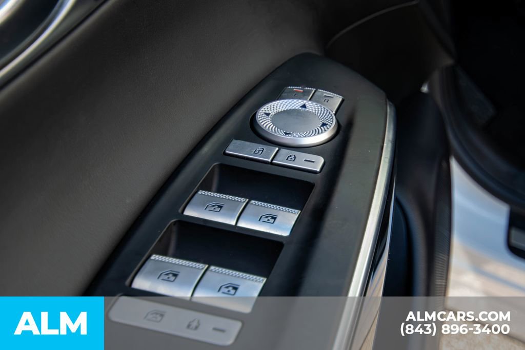 Used 2025 Genesis GV70 2.5T image 27