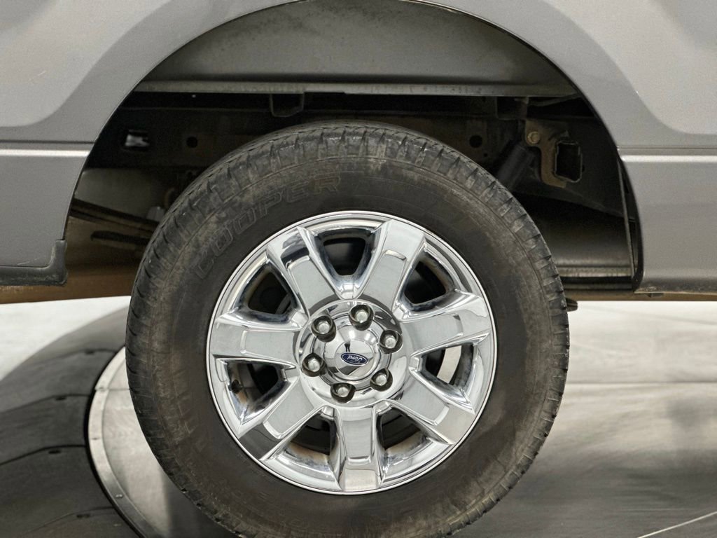 Used 2014 Ford F150 XLT w/ XLT Chrome Package image 24