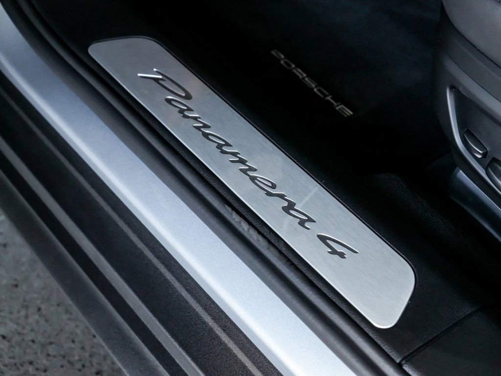 New 2026 Porsche Panamera 4 AWD/4WD image 14