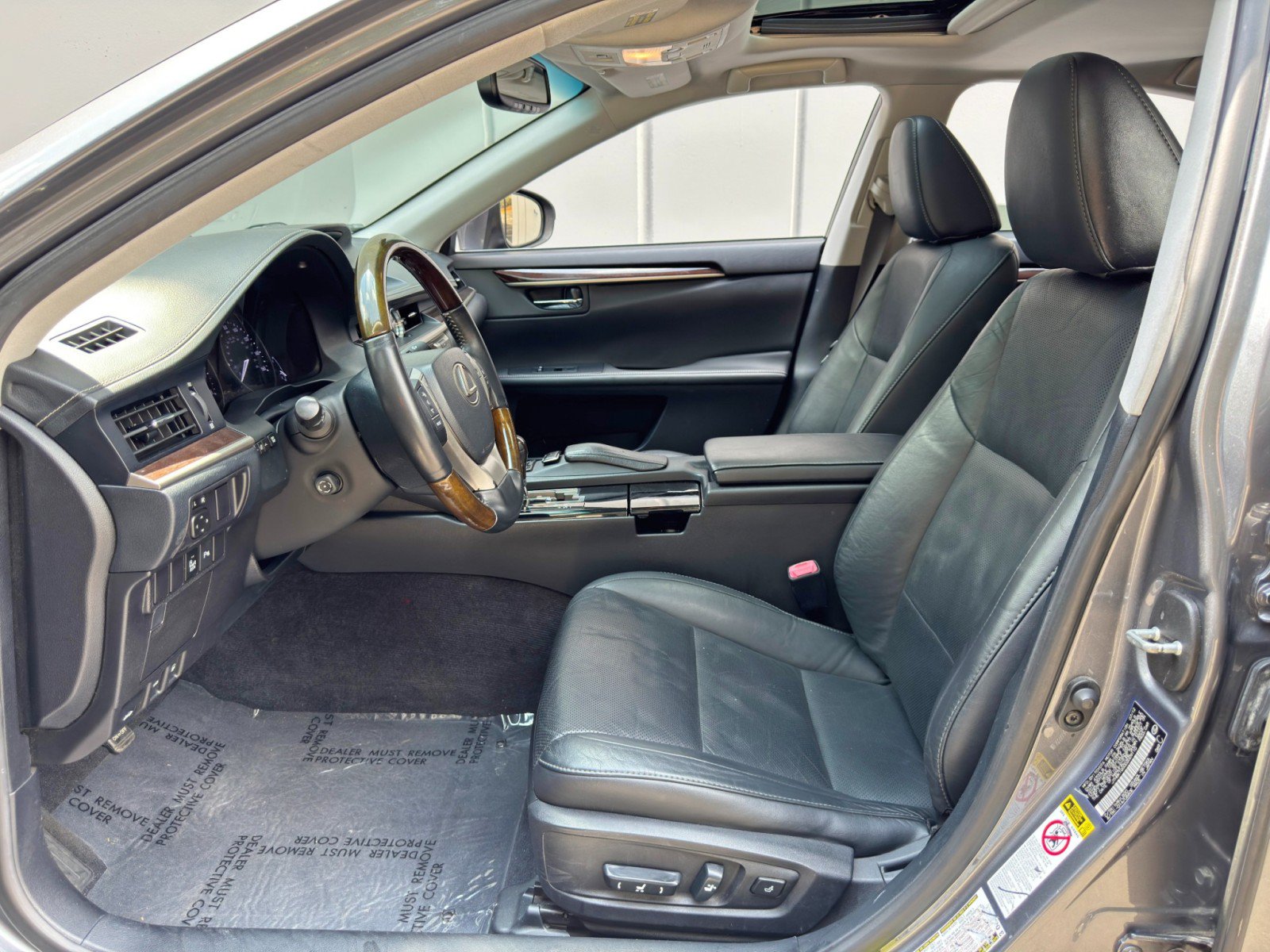 Used 2013 Lexus ES 350 w/ Luxury Pkg FWD image 16