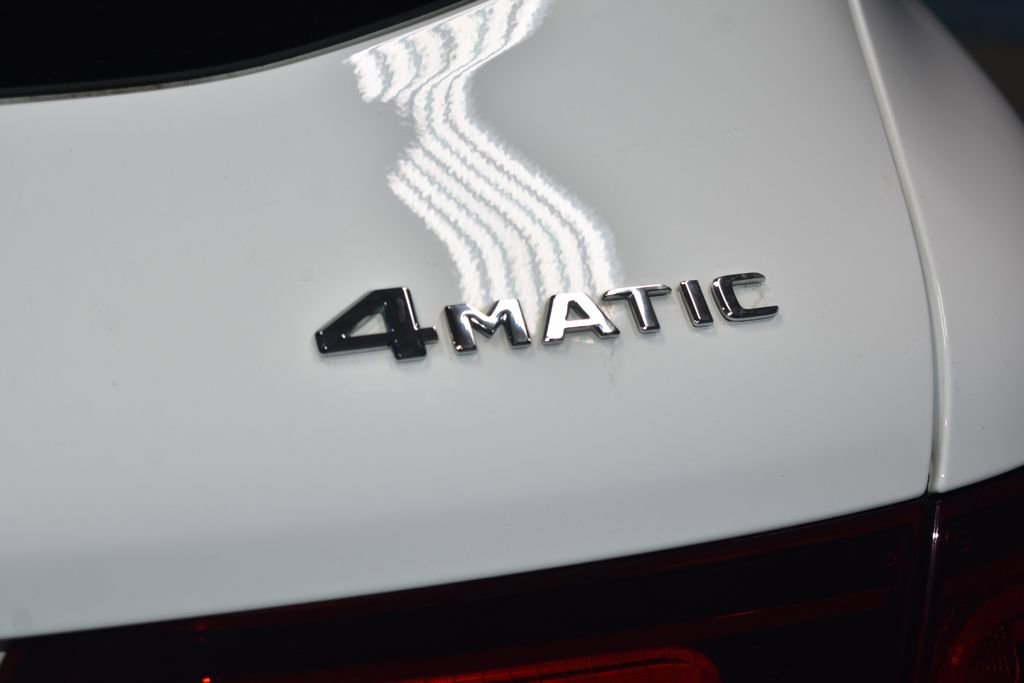 Used 2022 Mercedes-Benz GLC 300 4MATIC image 31