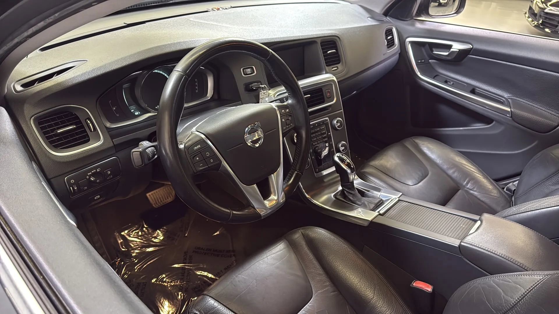 Used 2014 Volvo S60 T5 image 18