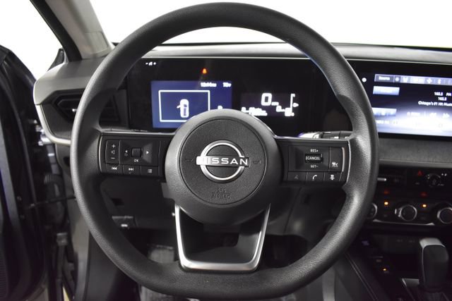 Certified 2025 Nissan Kicks SV AWD/4WD image 13