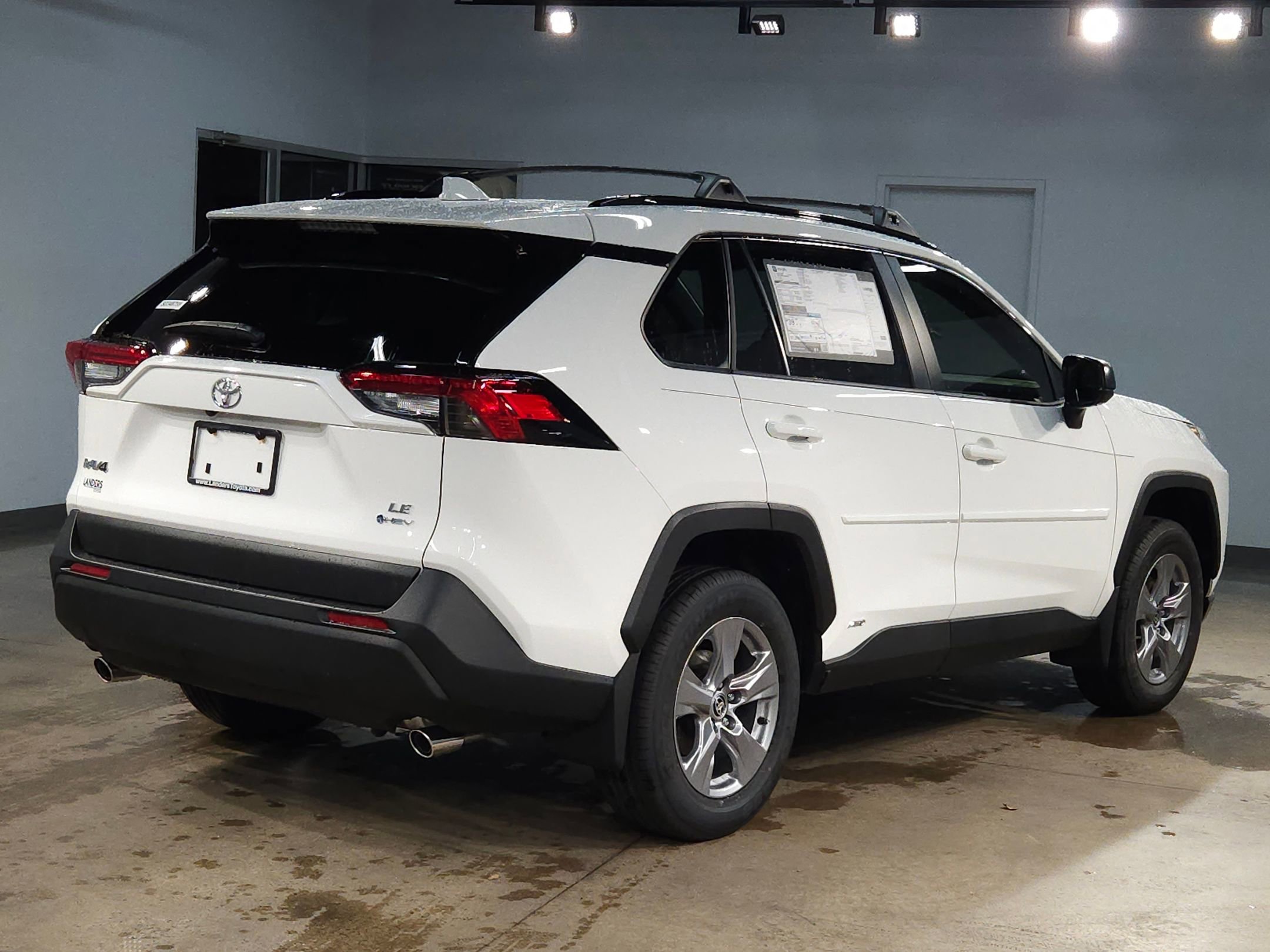 New 2025 Toyota RAV4 LE image 7