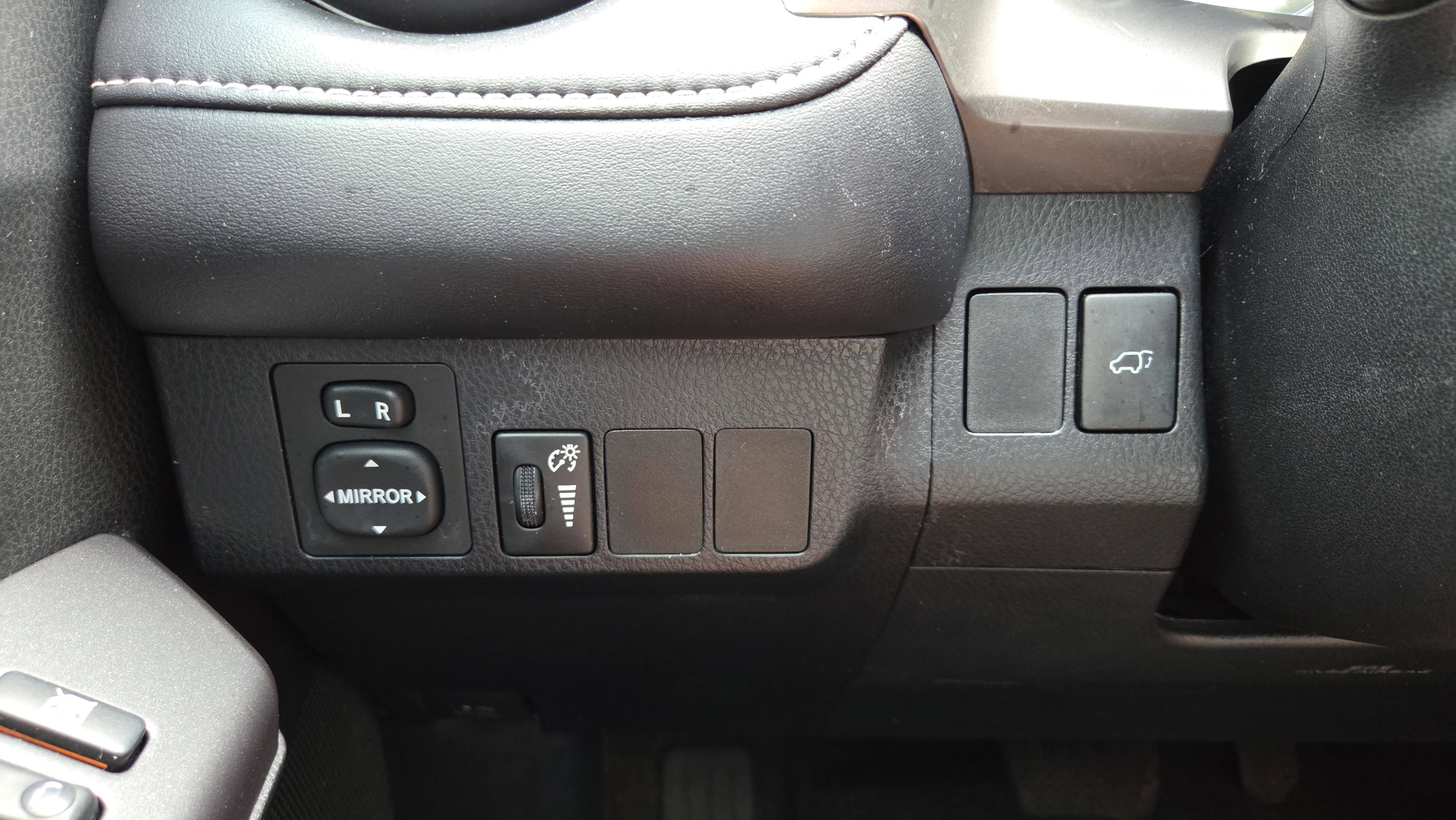 Used 2016 Toyota RAV4 XLE FWD image 18