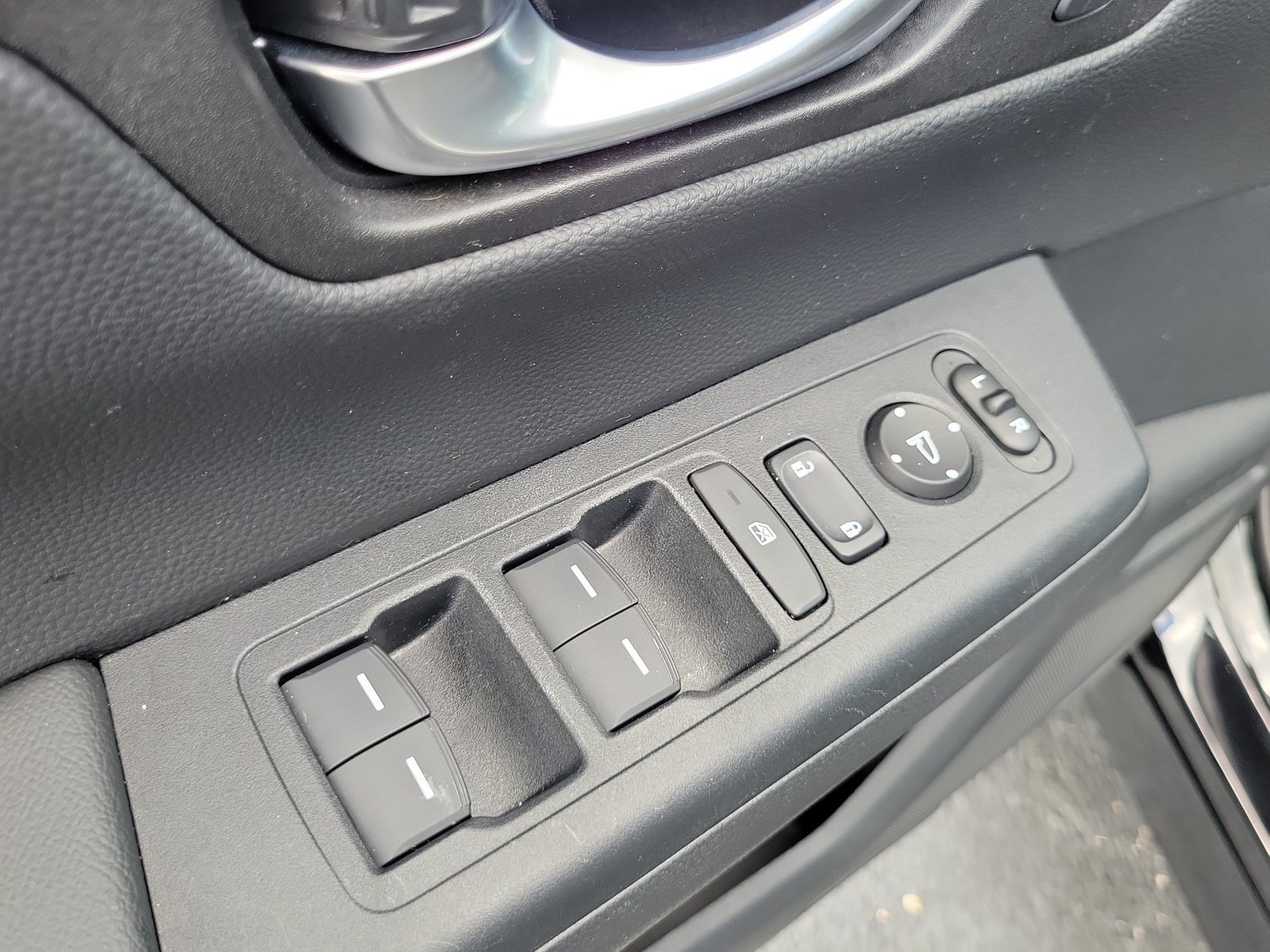 Used 2024 Honda CR-V Sport-L image 16