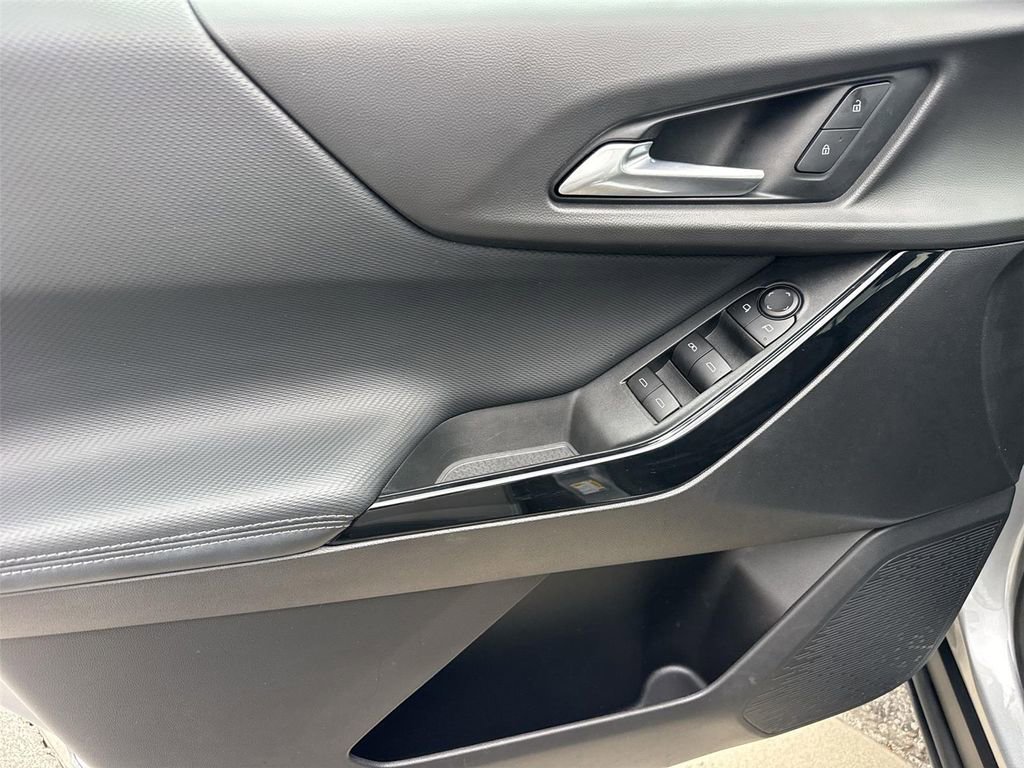 Used 2025 Chevrolet Equinox LT image 20