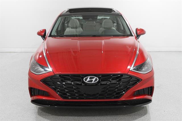 Used 2020 Hyundai Sonata SEL w/ Premium + Sunroof Package FWD image 2