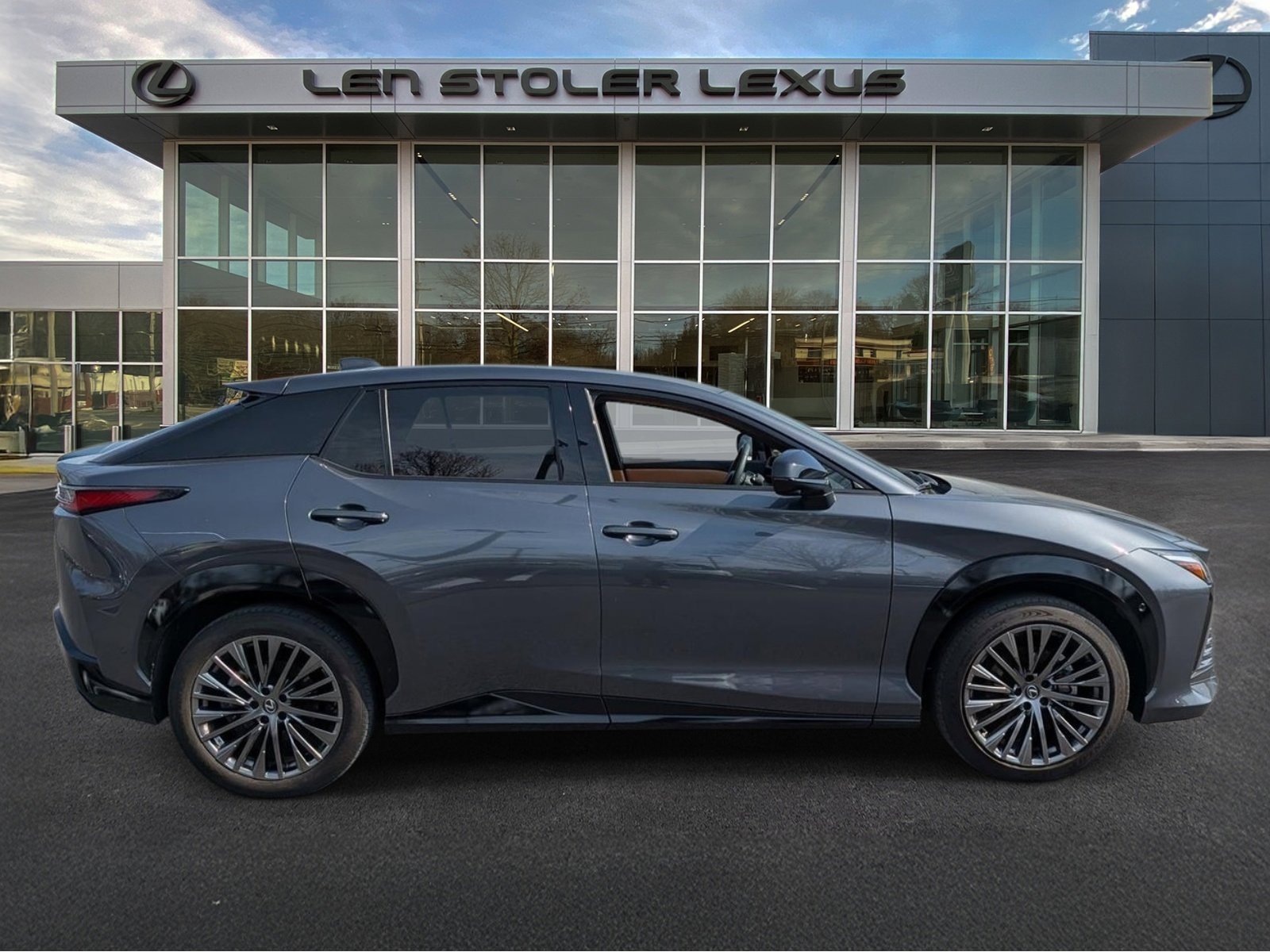 Certified 2023 Lexus RZ 450e Premium w/ Accessory Package (Z1) video 2