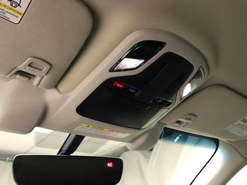 Used 2021 Subaru Outback Limited image 15