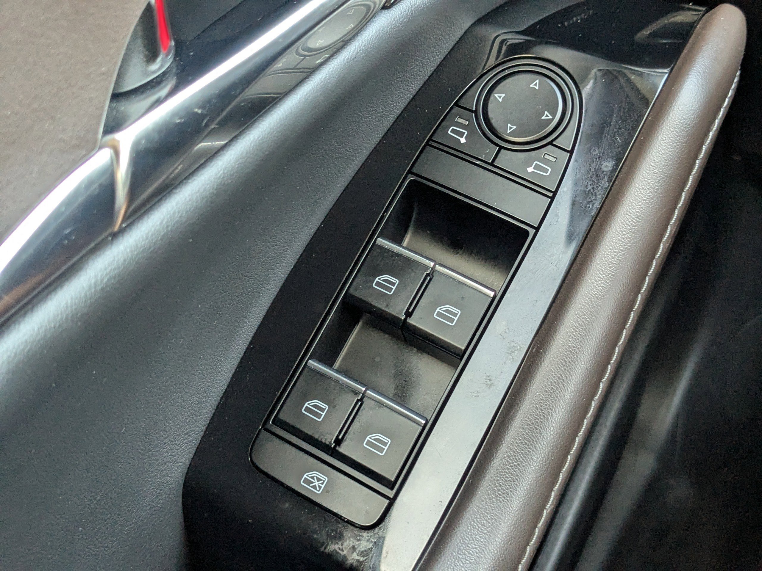 Used 2024 MAZDA CX-30 AWD 2.5 S w/ Premium Package image 29