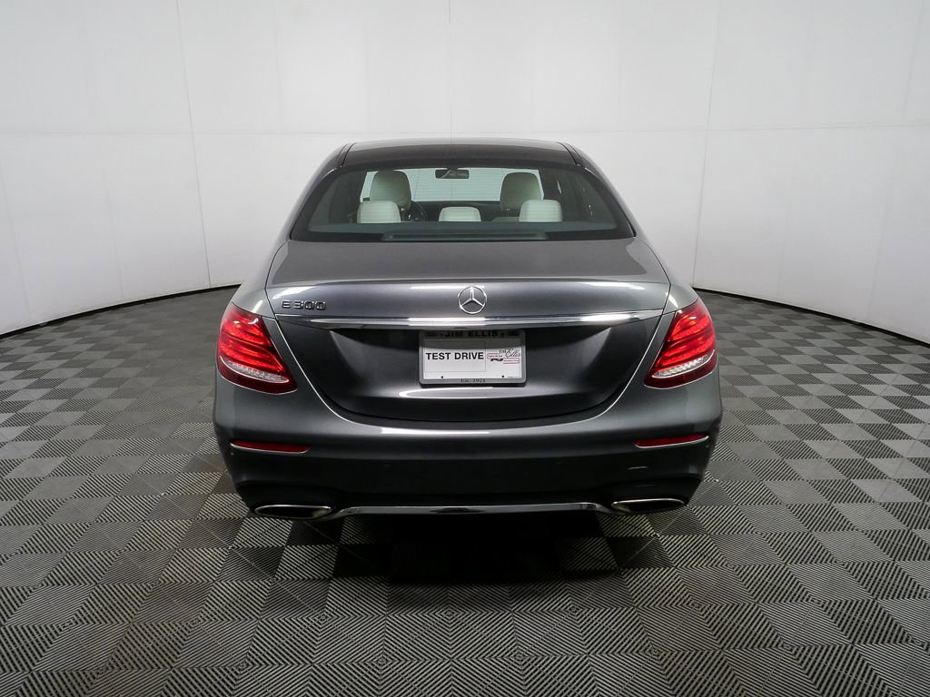 Used 2017 Mercedes-Benz E 300 image 30