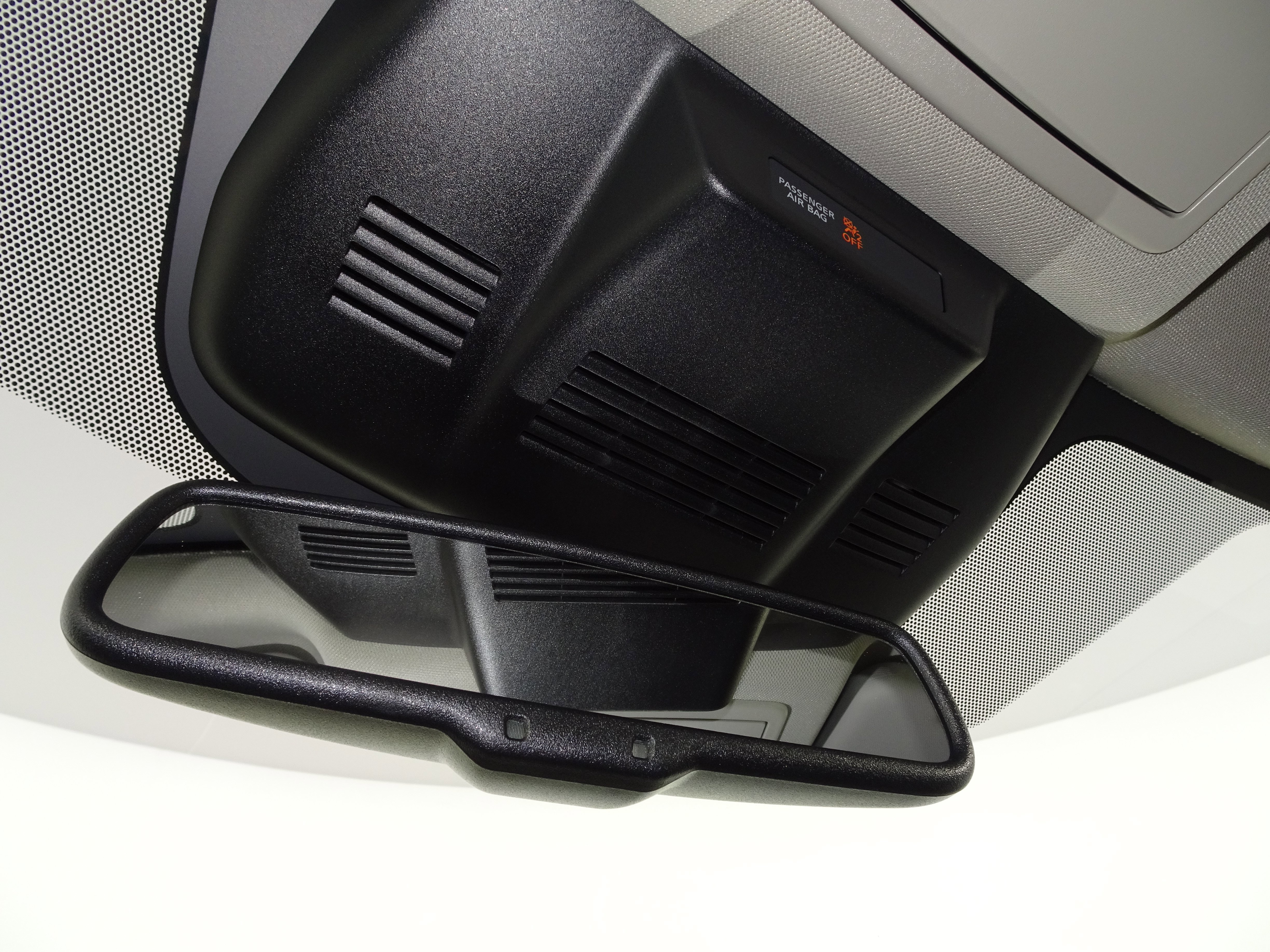 New 2025 Nissan Rogue SL w/ Tech Package image 23