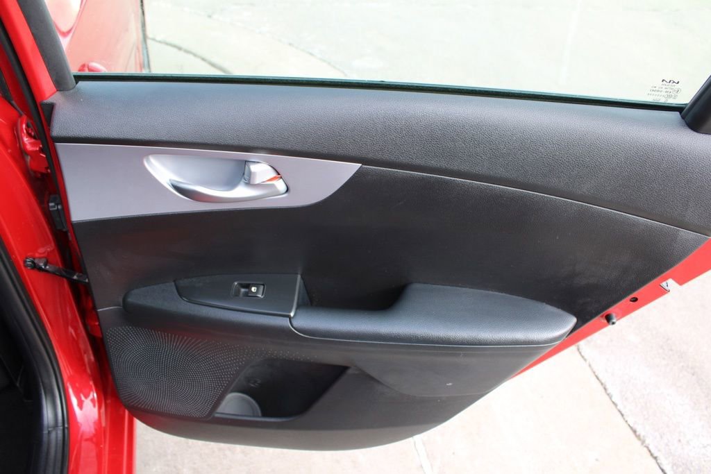 Used 2024 Kia Forte LXS image 22