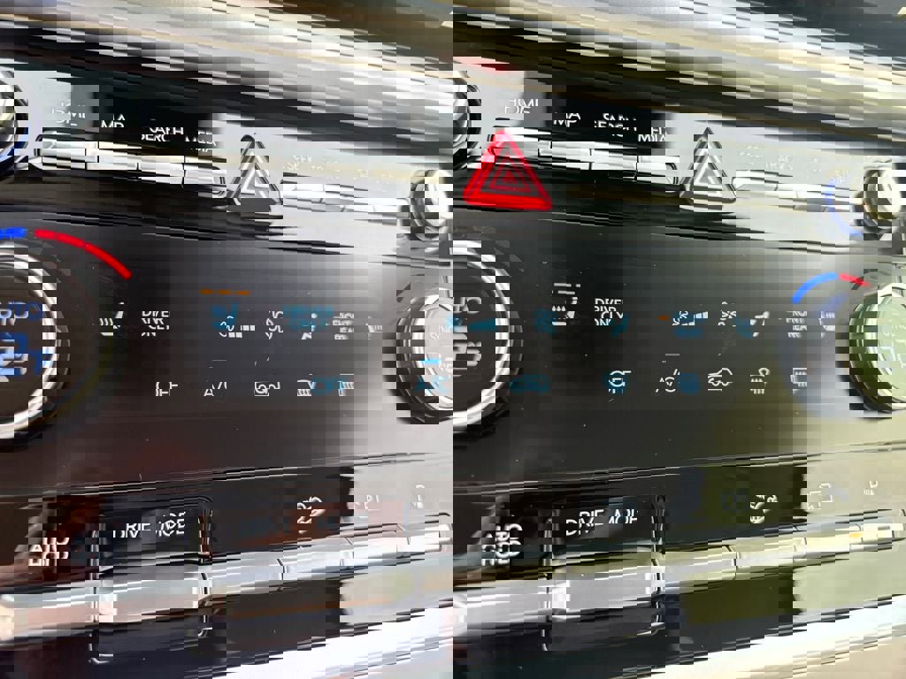 New 2026 Hyundai Santa Fe SEL image 4