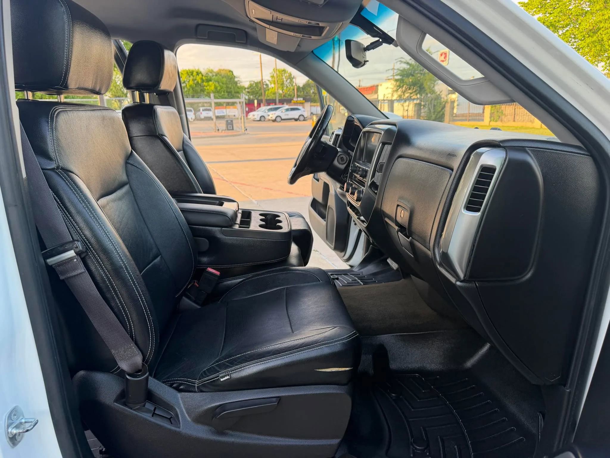 Used 2015 Chevrolet Silverado 1500 LT w/ All Star Edition AWD/4WD image 22