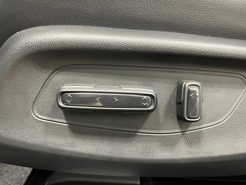 New 2026 Honda HR-V EX-L image 14