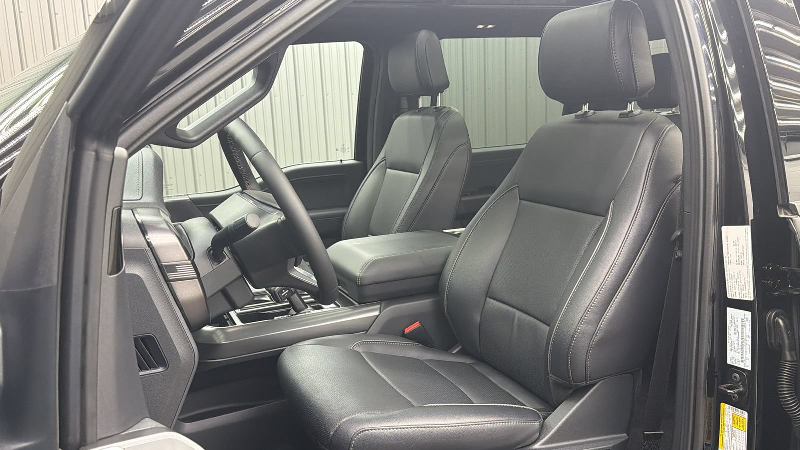 Used 2026 Ford F150 Lariat AWD/4WD image 32