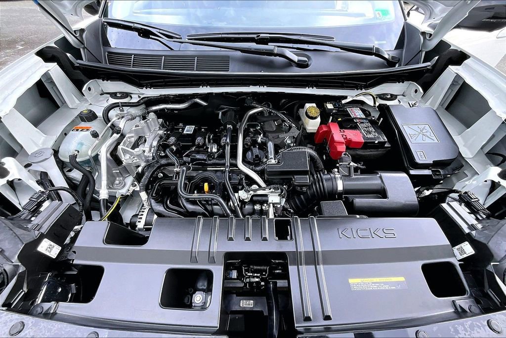 New 2026 Nissan Kicks SR w/ SR Premium Package image 11