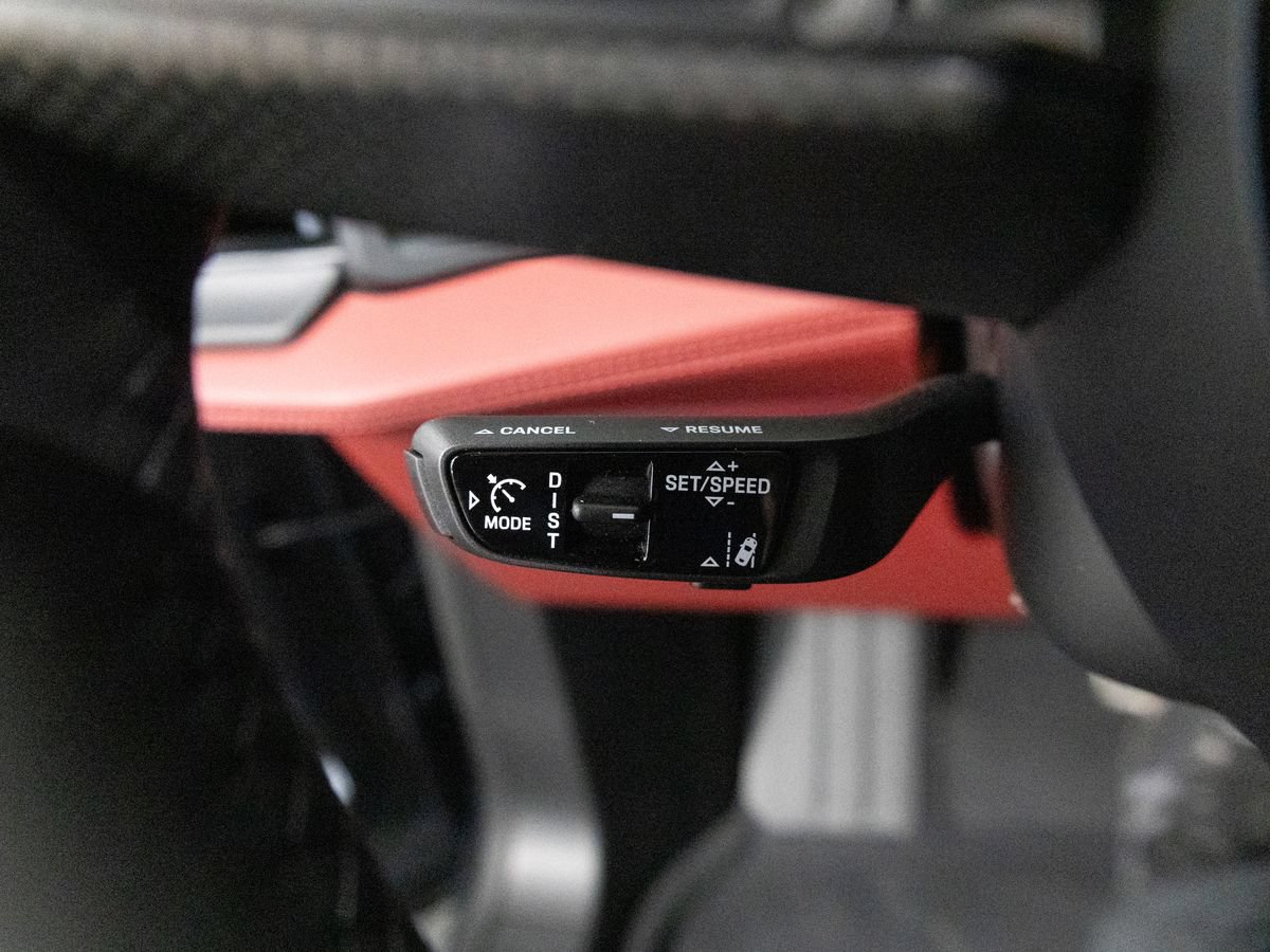 New 2026 Porsche Cayenne Turbo AWD/4WD image 28
