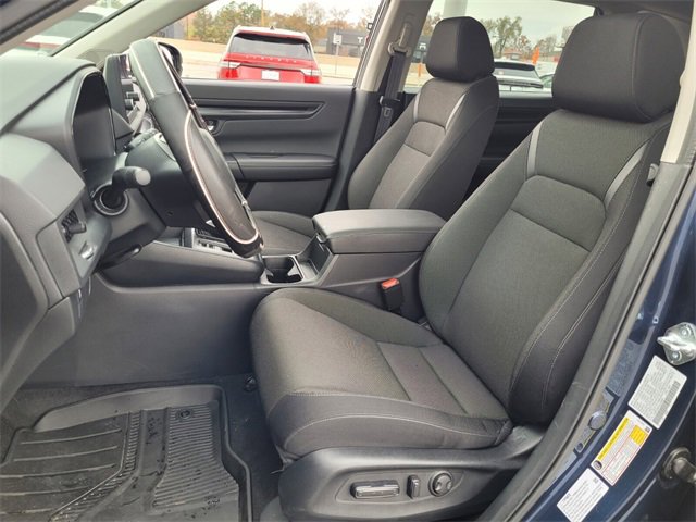 Used 2025 Honda CR-V EX image 8