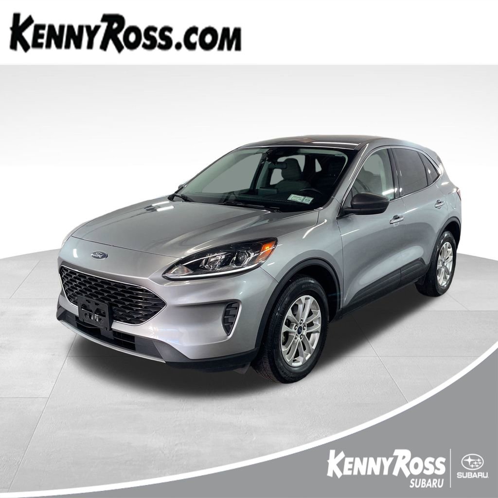 Used 2022 Ford Escape SE w/ Convenience Package