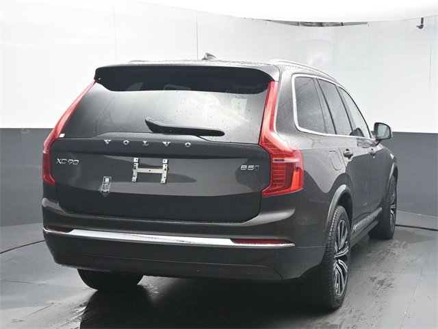 Used 2024 Volvo XC90 B5 Plus image 7