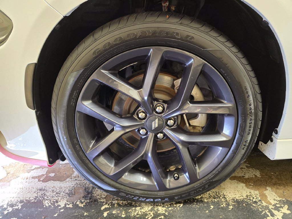 Used 2023 Dodge Charger R/T w/ Plus Group RWD image 11