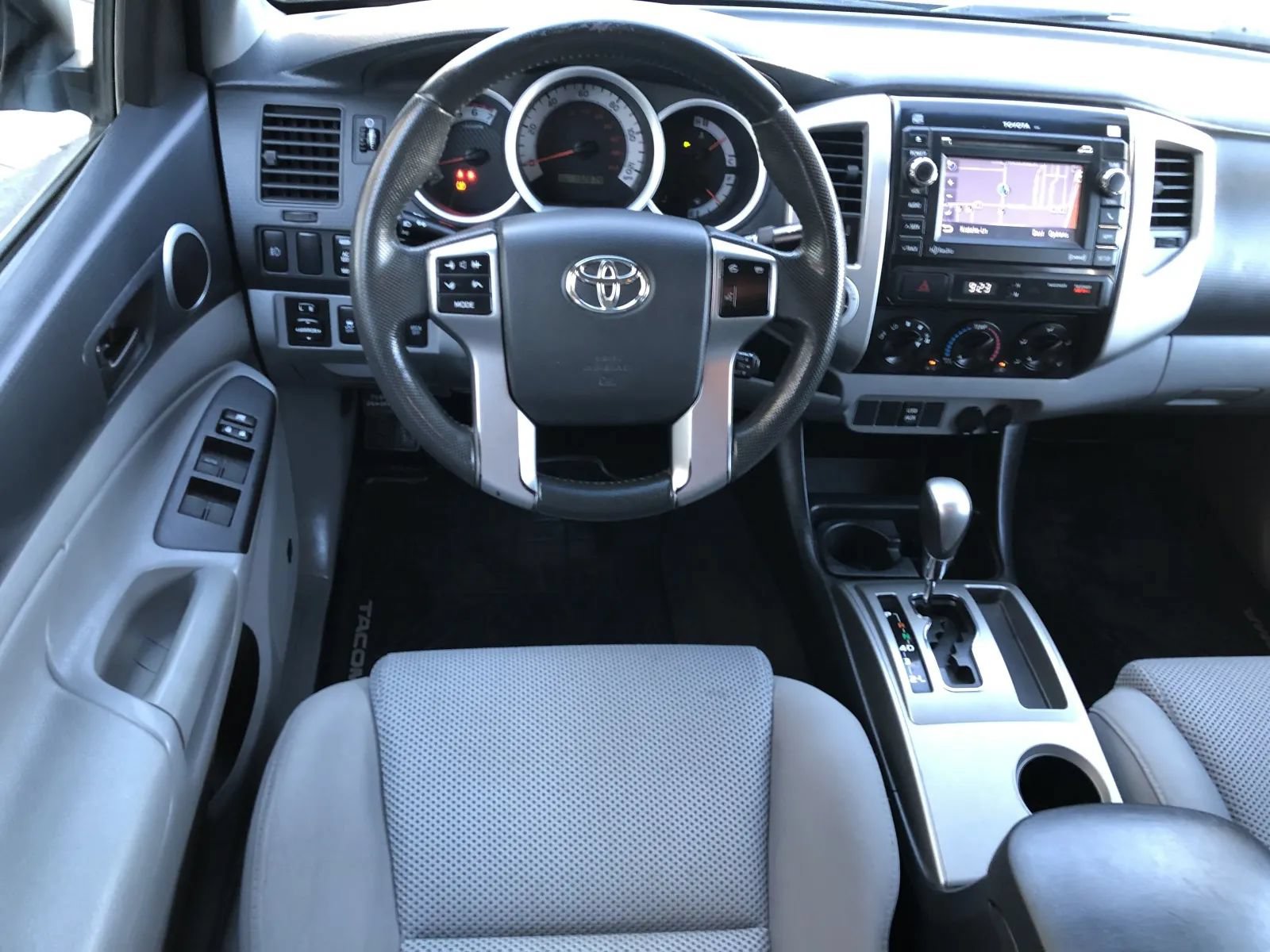 Used 2012 Toyota Tacoma 4x4 Double Cab w/ TRD Sport Upgrade Pkg image 19