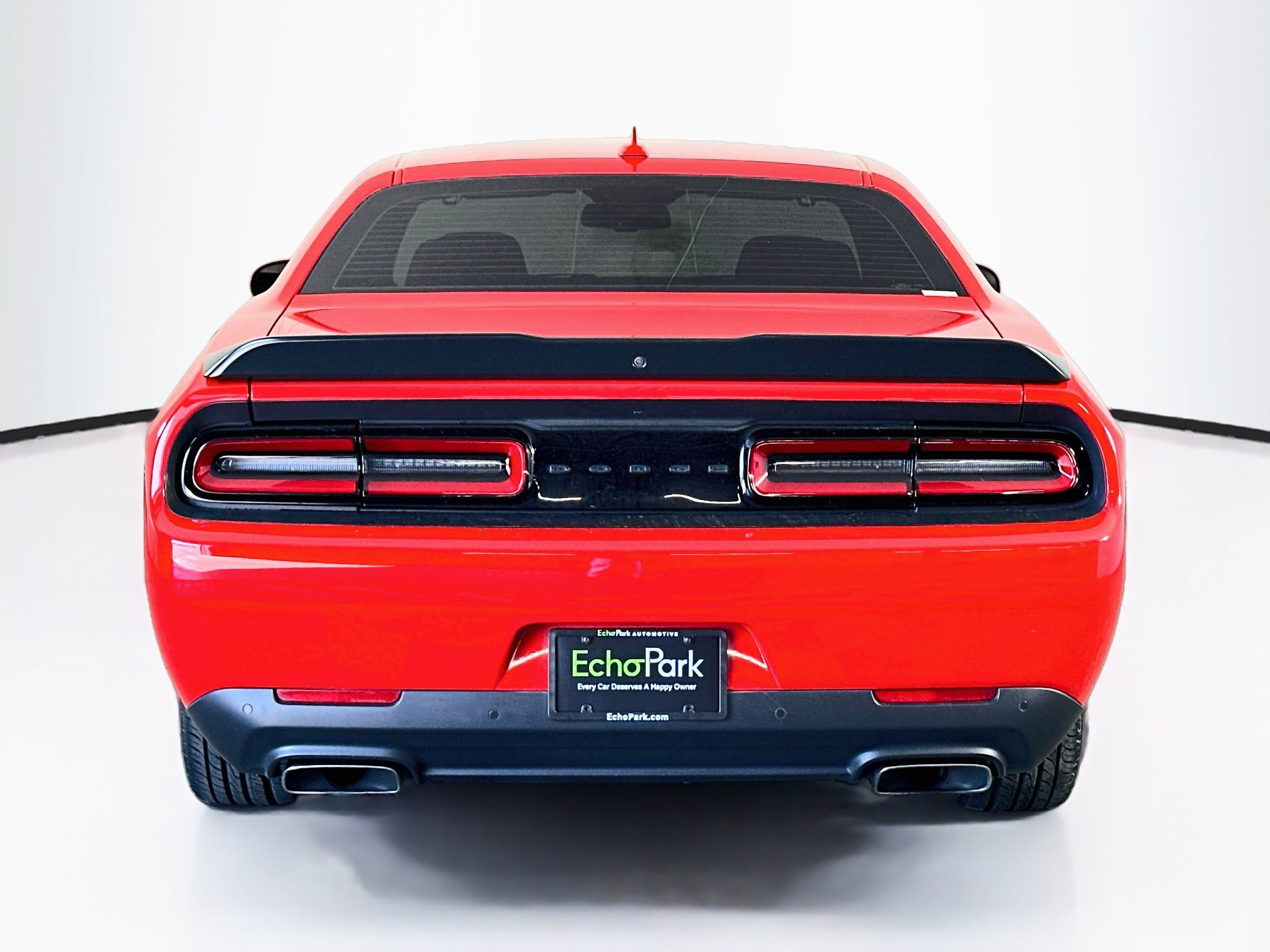 Used 2022 Dodge Challenger R/T w/ Blacktop Package RWD image 7