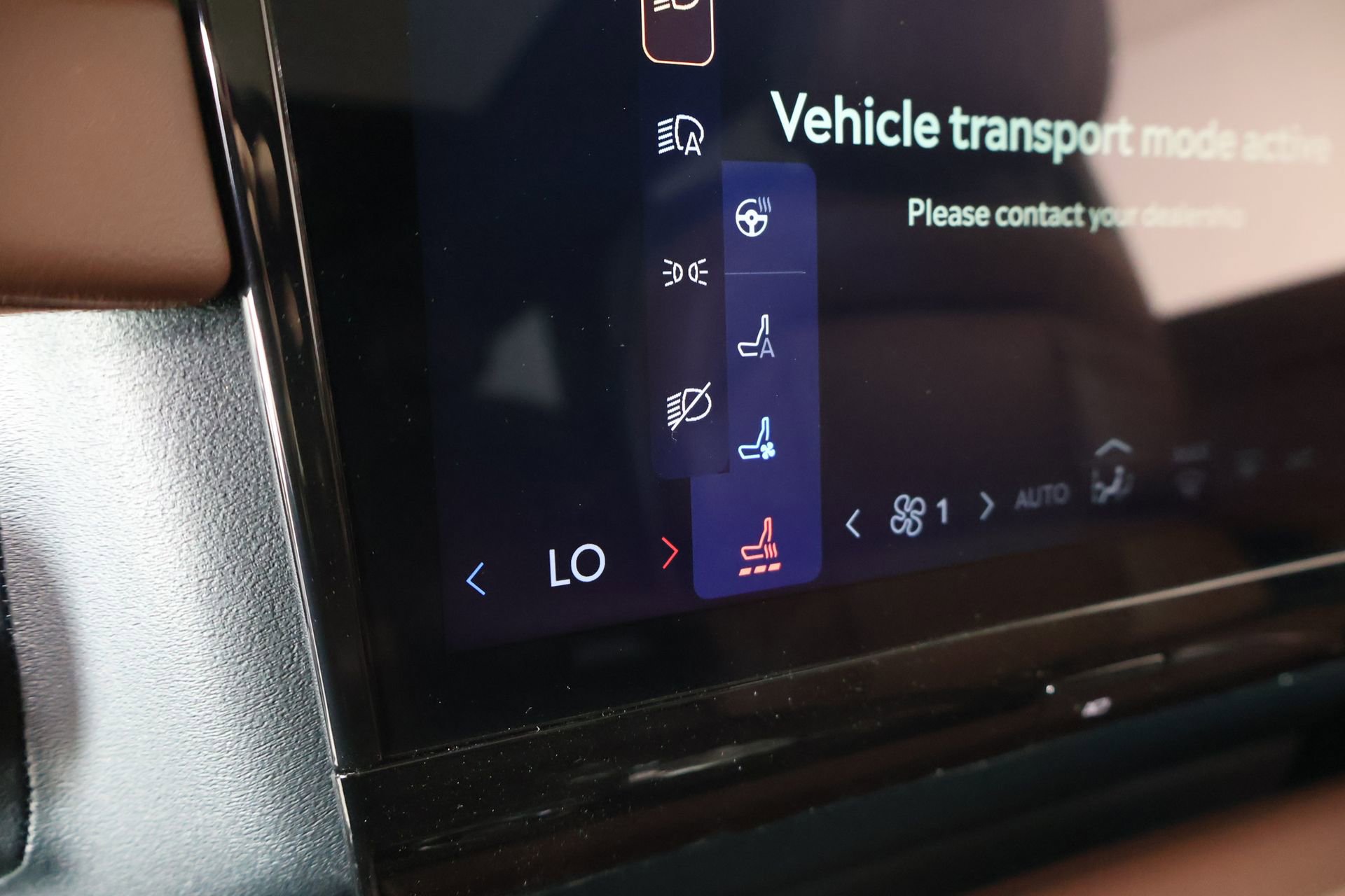 New 2026 Lincoln Navigator Reserve image 8