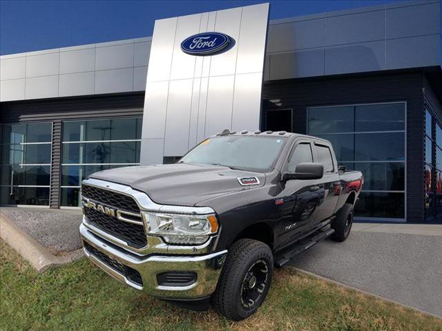 Used 2020 RAM 2500 Tradesman w/ Chrome Appearance Group image 4