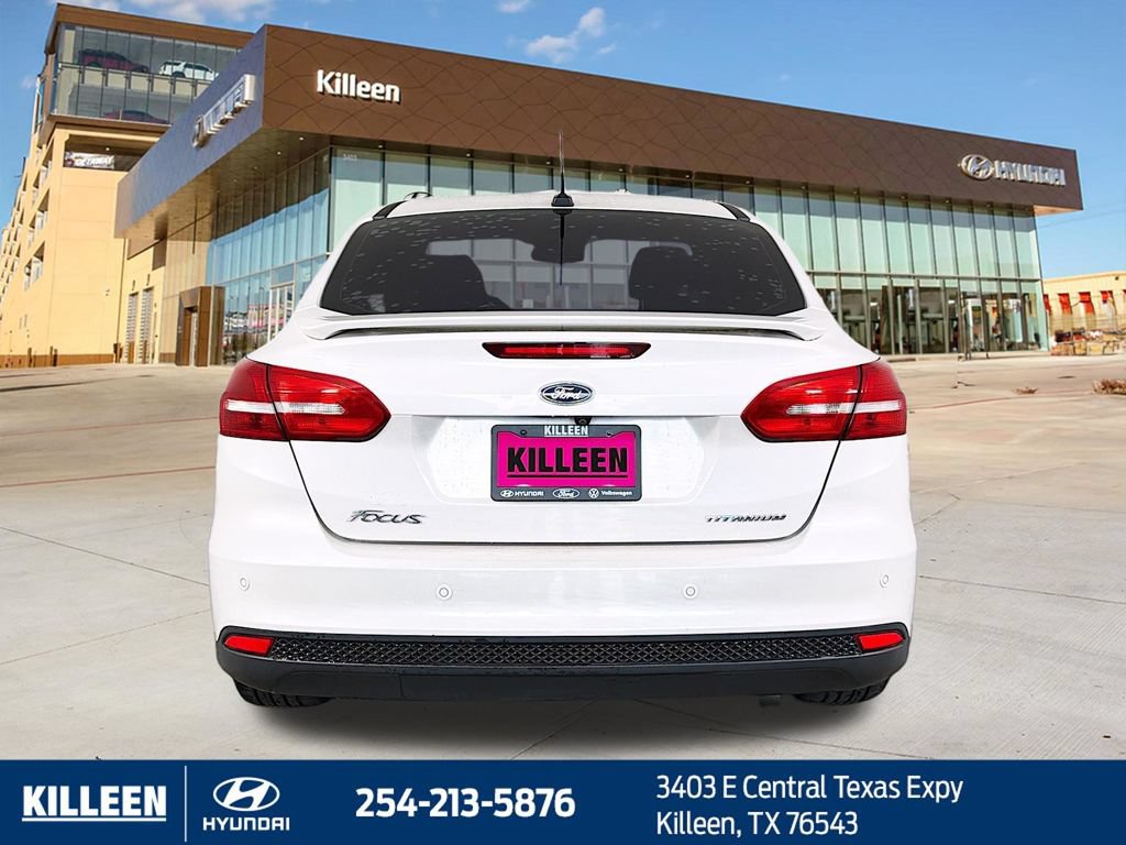 Used 2017 Ford Focus Titanium w/ Titanium Technology Package FWD image 7
