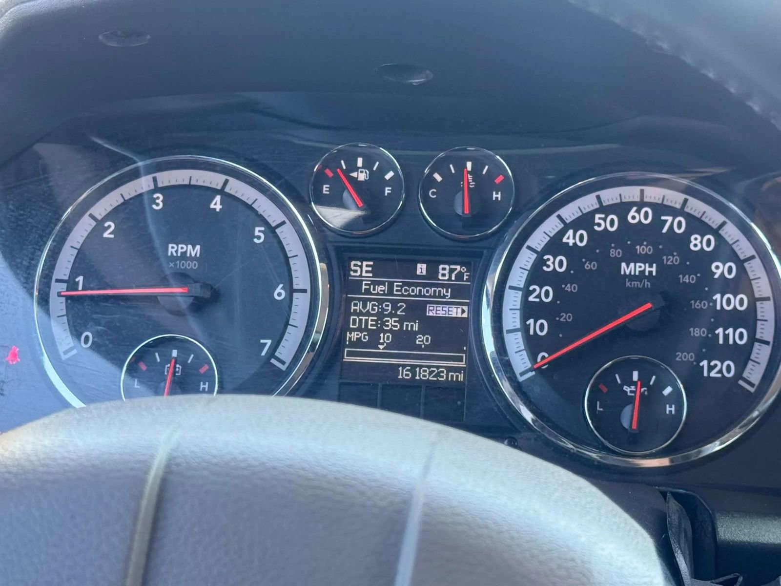 Used 2011 RAM 1500 Classic SLT w/ Protection Group AWD/4WD image 31