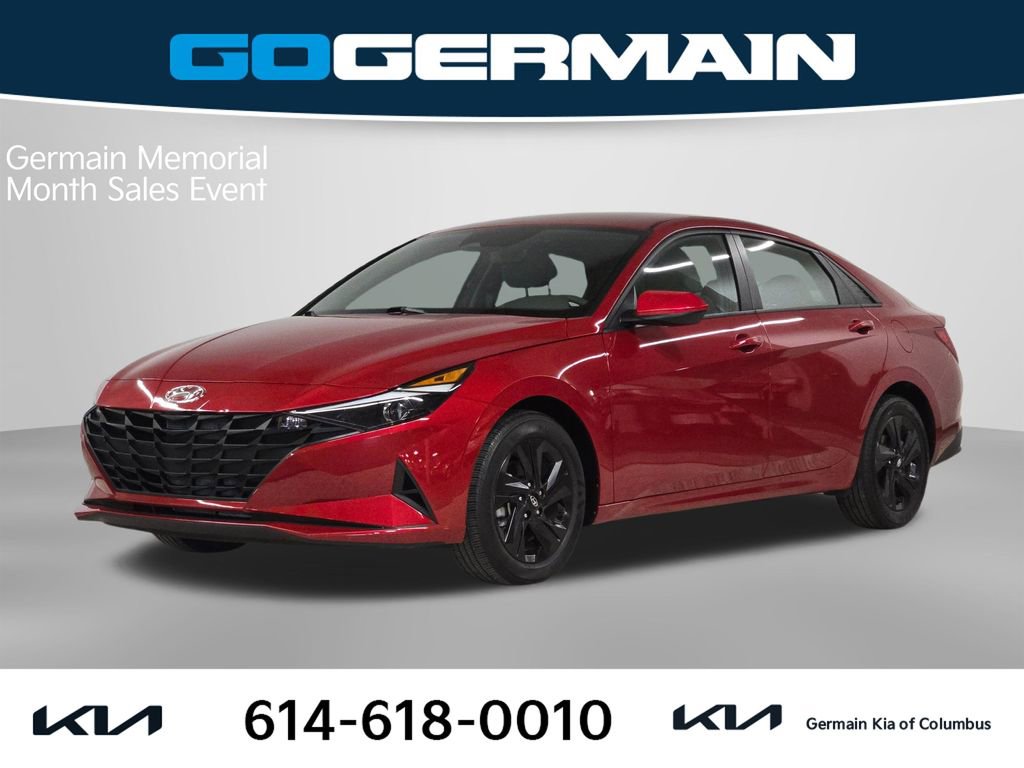 Used 2023 Hyundai Elantra SEL w/ Preferred Accessory Package