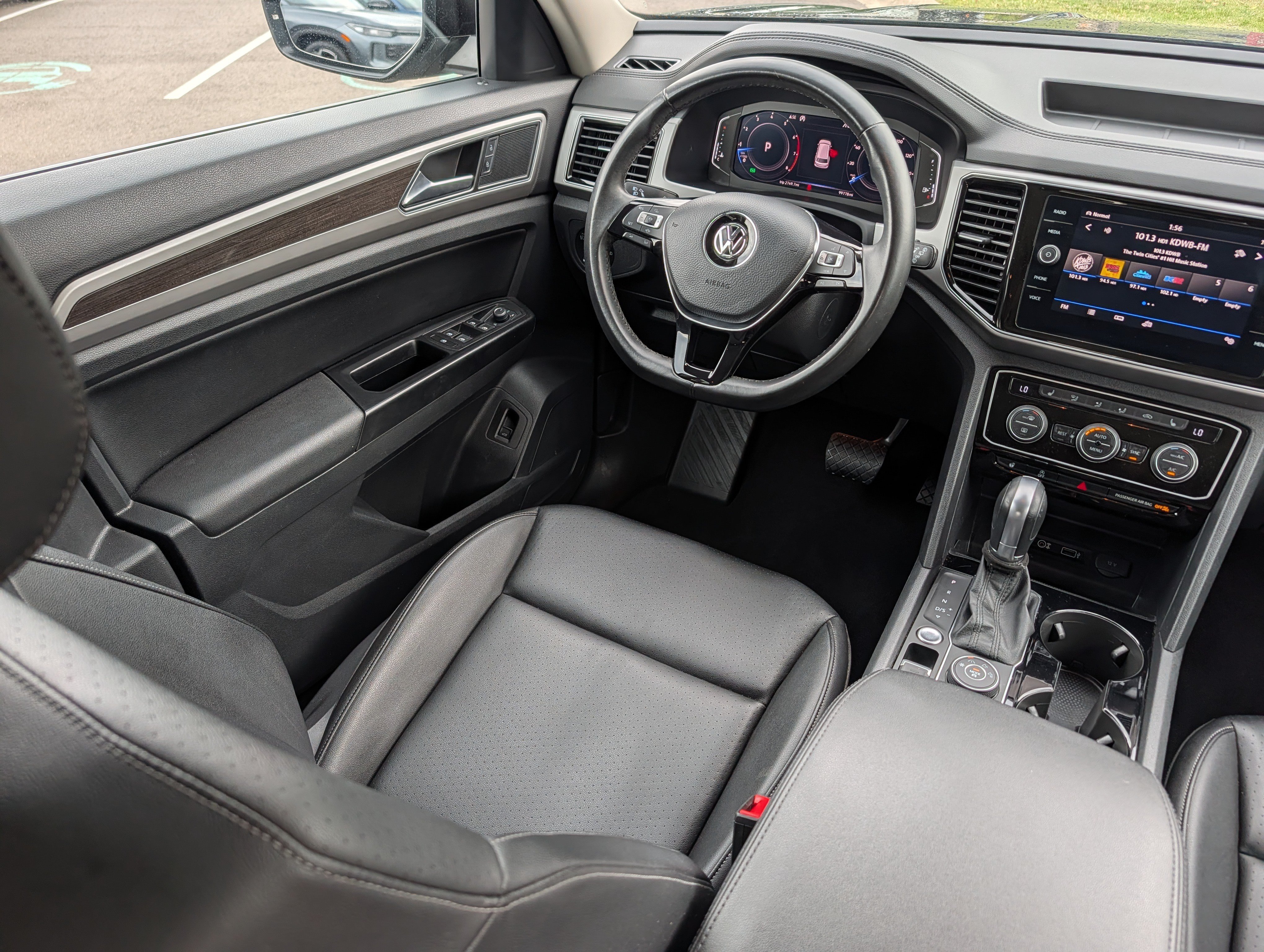 Used 2019 Volkswagen Atlas SEL AWD/4WD image 9