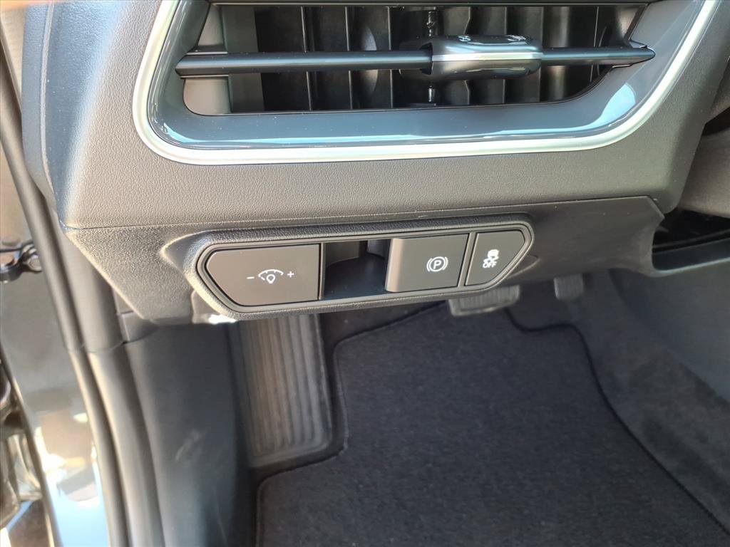 New 2026 Kia K4 EX w/ GT-Line Premium Package FWD image 17