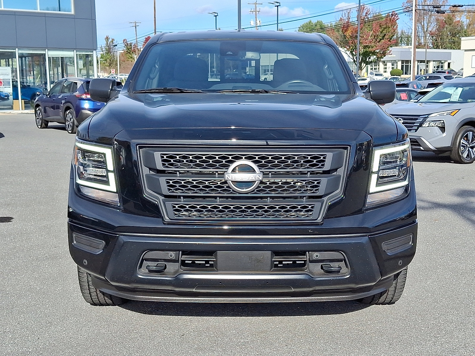 Certified 2024 Nissan Titan SV w/ SV Bronze Edition Package image 2