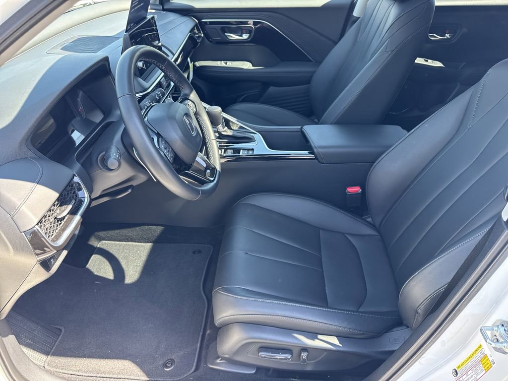 Used 2025 Acura ADX FWD image 9