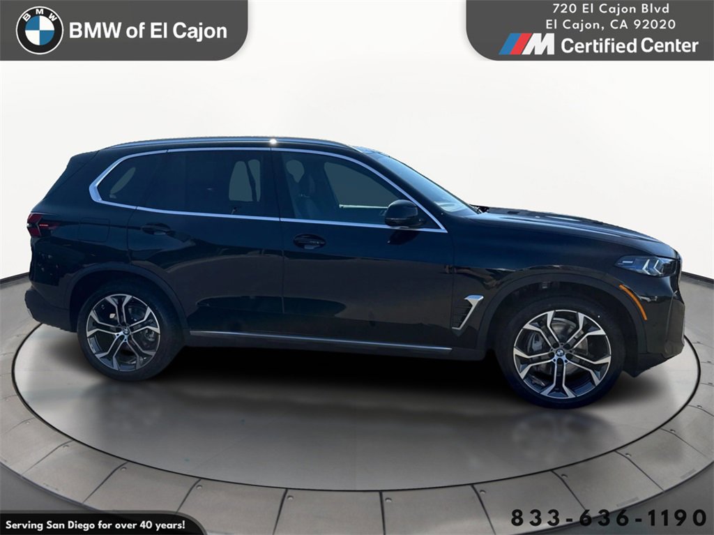 New 2026 BMW X5 xDrive40i w/ Climate Comfort Package image 4