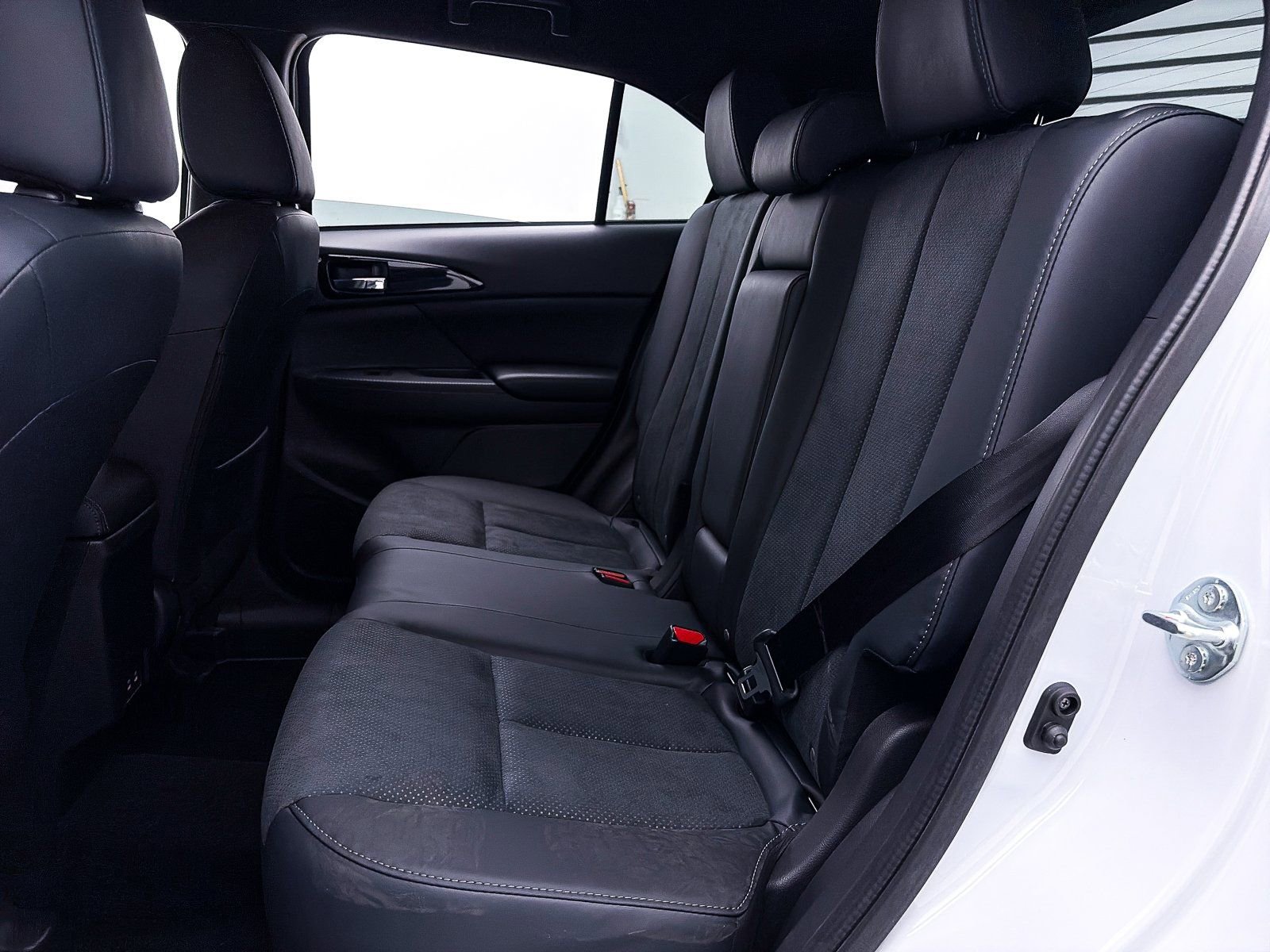 New 2026 Mitsubishi Eclipse Cross Black Edition image 24