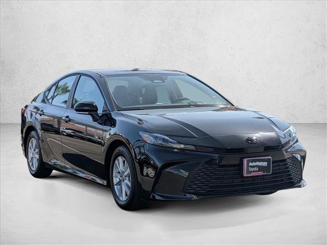 Used 2026 Toyota Camry LE FWD image 3