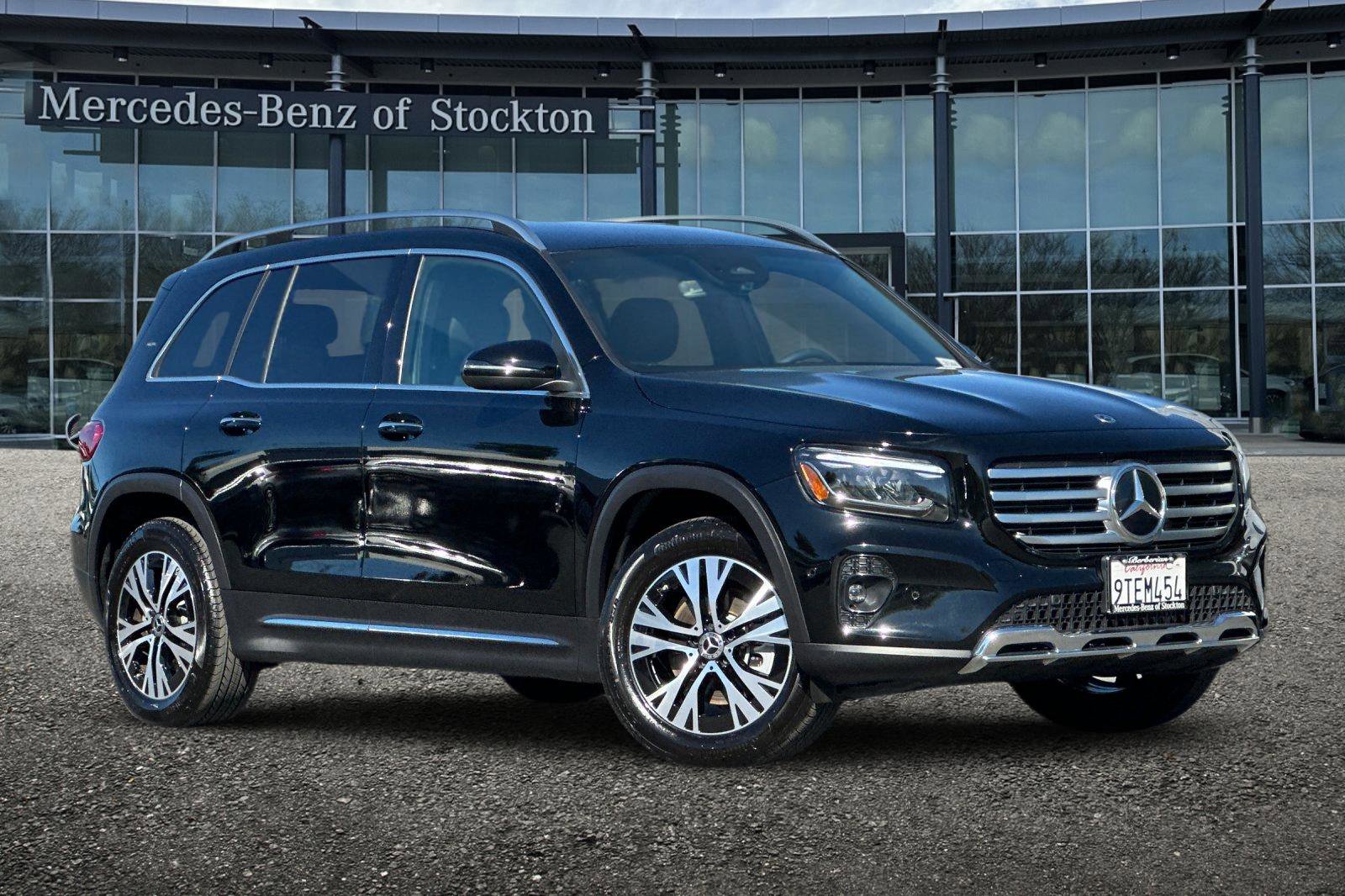 Certified 2025 Mercedes-Benz GLB 250 4MATIC video 2