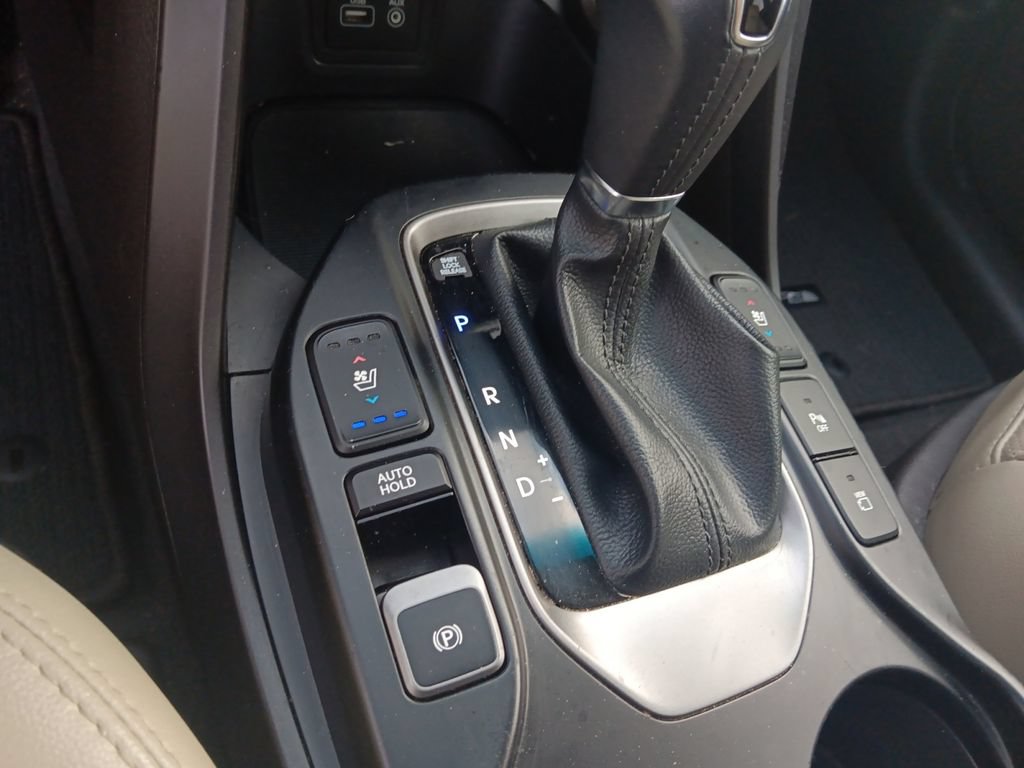 Used 2018 Hyundai Santa Fe Sport w/ 2.0T Ultimate Tech Package 05 AWD/4WD image 19